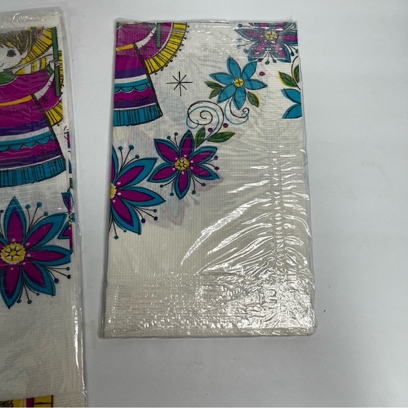 vintage hallmark paper tablecloths peacock angel teal purple kitschy christmas - Picture 4 of 5